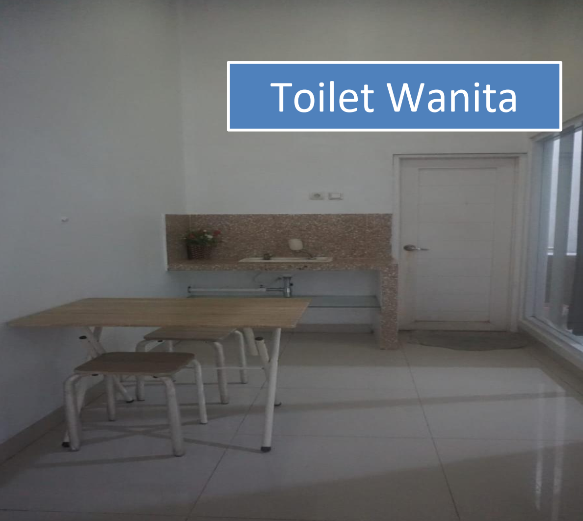Toilet Bersih Wanita